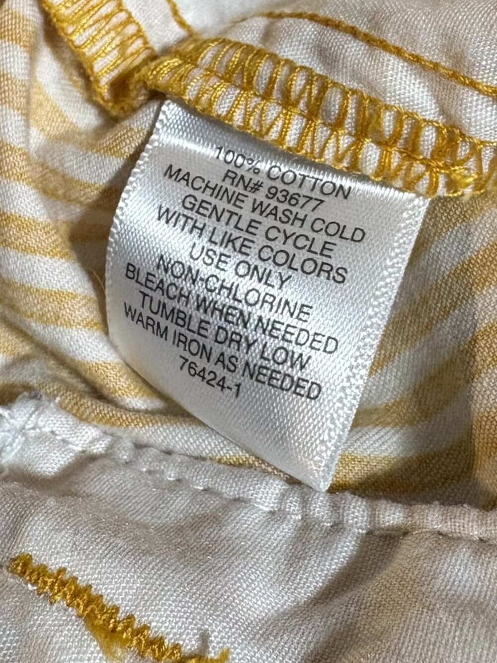 Liz Claiborne Gold and White Striped Paper bag Waist Shorts– Size 8 - Picture 5 of 5